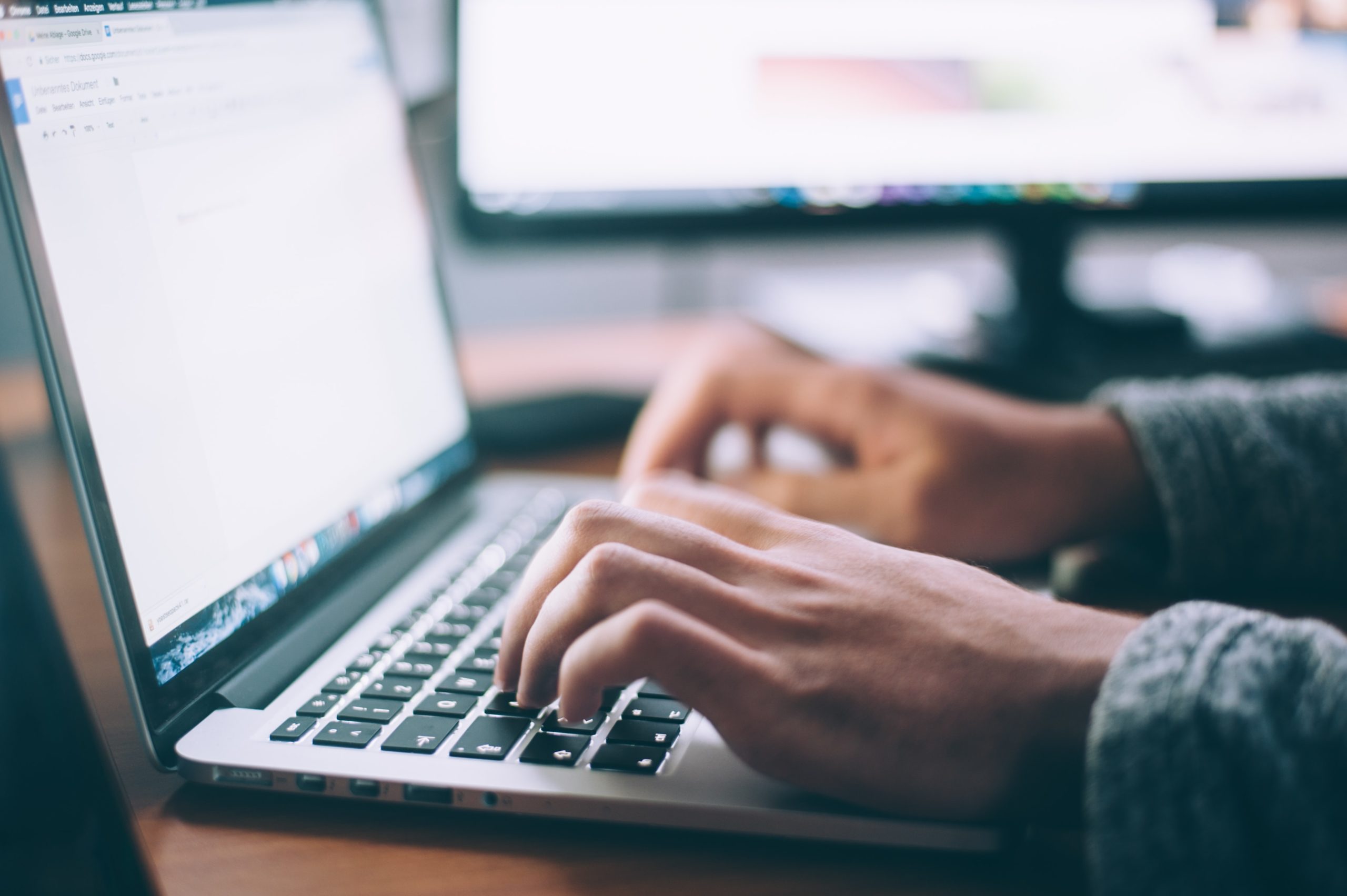 glenn-carstens-peters-npxXWgQ33ZQ-unsplash-scaled-1